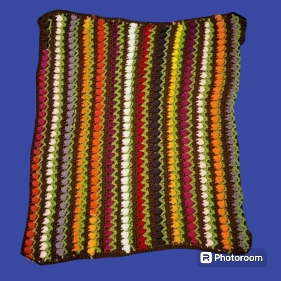 HANDMADE 1970s Rainbow Crochet Baby Lap Receiving Stroller Afghan - Picture 1 of 4